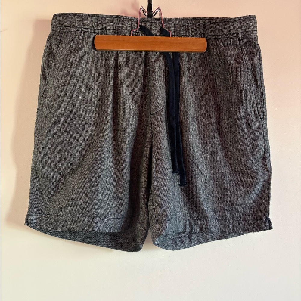 BANANA REPUBLIC FACTORY STANDARD-FIT 7" LINEN-BLEND DECK SHORT